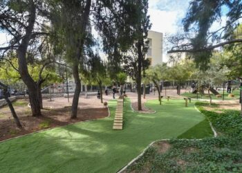 Δήμος Αθηναίων: Δύο νέα πάρκα αποκλειστικά για σκύλους